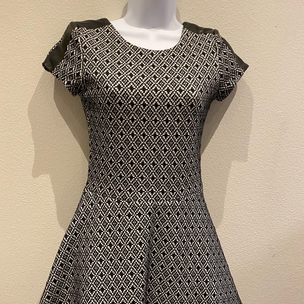 Parker black/white faux leather trim dress